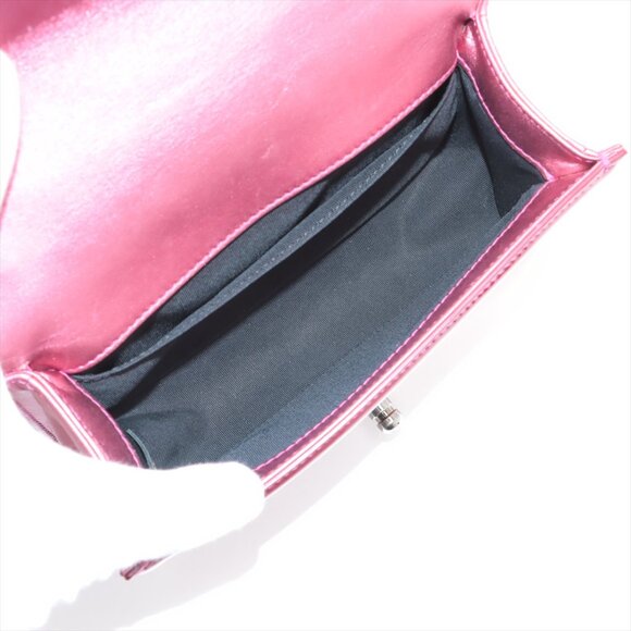 Chanel Small Patent Boy Bag - Picture 7 of 9